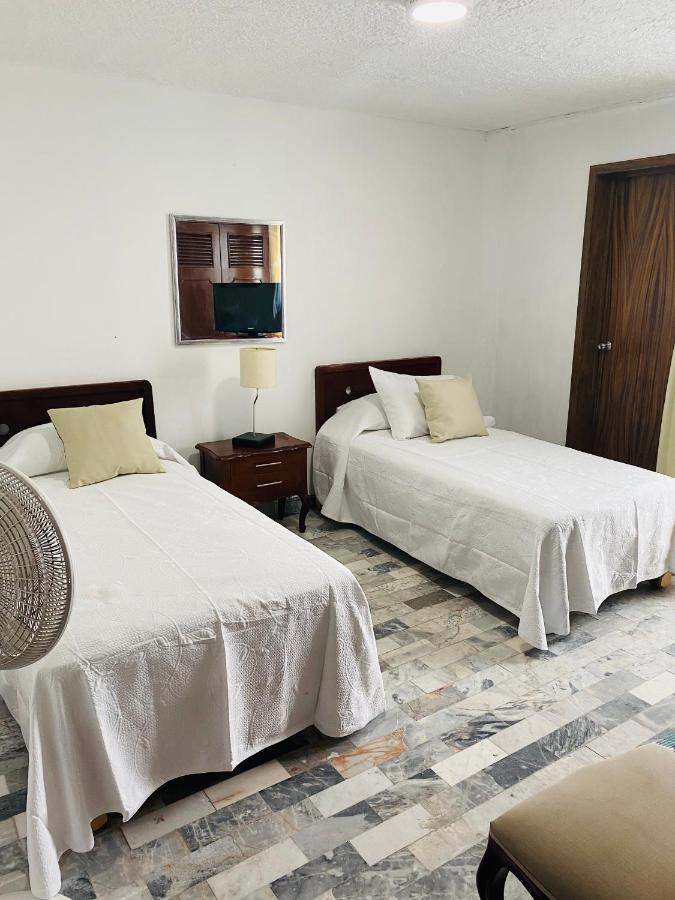 Hostal Guadalajara Cosmopolitan Providencia Eksteriør bilde