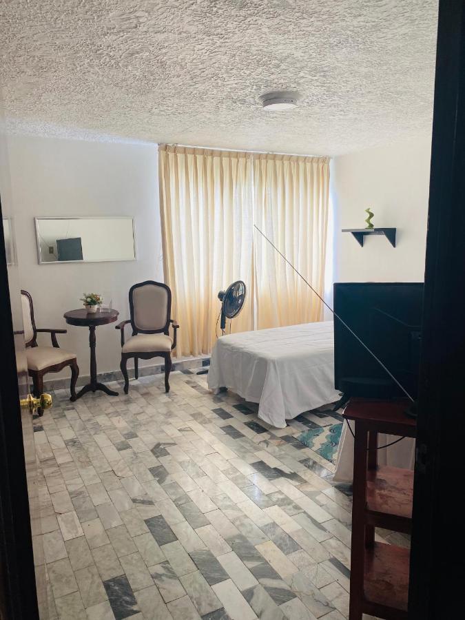Hostal Guadalajara Cosmopolitan Providencia Eksteriør bilde